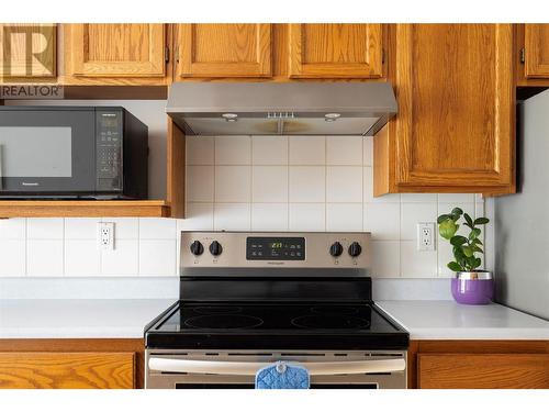 1001 30 Avenue Unit# 54, Vernon, BC - Indoor Photo Showing Kitchen