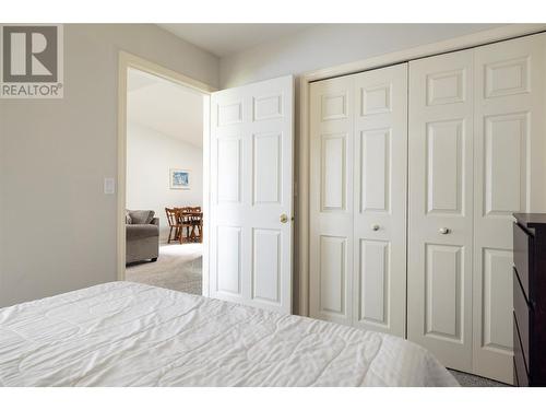 1001 30 Avenue Unit# 54, Vernon, BC - Indoor Photo Showing Bedroom