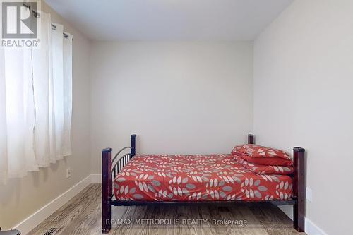 119 Deanscroft Square, Toronto, ON - Indoor Photo Showing Bedroom