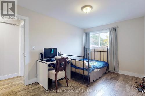 119 Deanscroft Square, Toronto, ON - Indoor Photo Showing Bedroom