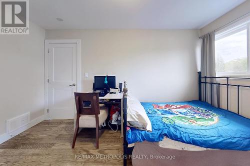 119 Deanscroft Square, Toronto, ON - Indoor Photo Showing Bedroom