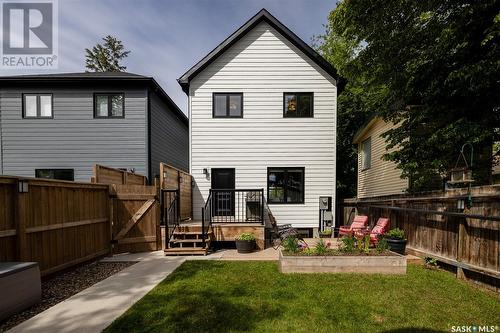 1546 10Th Avenue N, Saskatoon, SK - Outdoor With Deck Patio Veranda