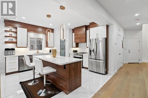 2637 Bobolink Lane, London, ON - Indoor Photo Showing Kitchen