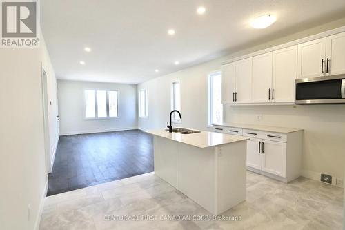 49 - 1960 Evans Boulevard, London, ON - Indoor Photo Showing Kitchen With Double Sink