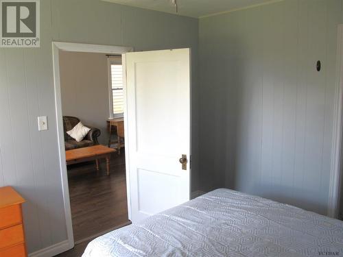 706 Government Rd W, Kirkland Lake, ON - Indoor Photo Showing Bedroom