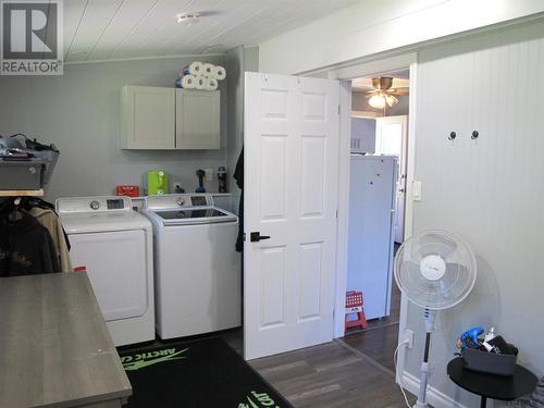 706 Government Rd W, Kirkland Lake, ON - Indoor Photo Showing Laundry Room