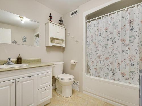 Salle de bains - 1476  - 1478 Rue St-Malo, Mascouche, QC - Indoor Photo Showing Bathroom