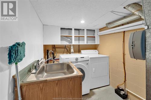 1780 Ford Boulevard, Windsor, ON - Indoor Photo Showing Laundry Room