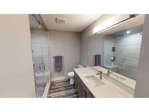307 Legacy Lookout, Cranbrook, BC - Indoor Photo Showing Bathroom