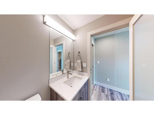 307 Legacy Lookout, Cranbrook, BC - Indoor Photo Showing Bathroom