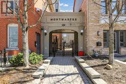 124 GUIGUES AVENUE UNIT#D  Ottawa, ON K1N 5H7