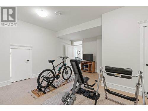 2611 Lake Breeze Court Unit# 5, Lake Country, BC - Indoor Photo Showing Gym Room