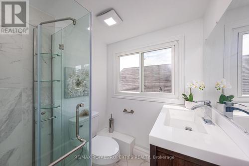 758 Victoria Street, Kingston, ON - Indoor Photo Showing Bathroom