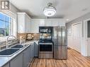 8 Temagami Trail, Wasaga Beach, ON  - Indoor Photo Showing Kitchen With Double Sink 