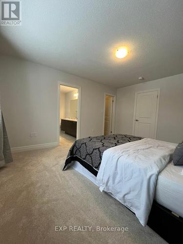 41 Frederica Crescent, Wasaga Beach, ON - Indoor Photo Showing Bedroom