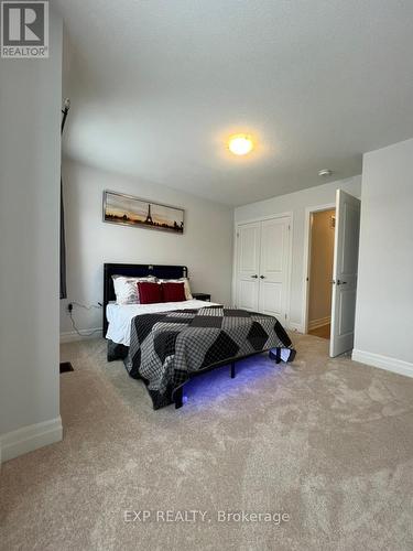 41 Frederica Crescent, Wasaga Beach, ON - Indoor Photo Showing Bedroom