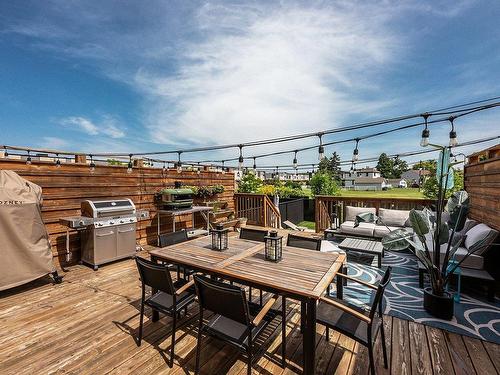 Terrasse - 4364 Rue Des Montgolfières, Longueuil (Saint-Hubert), QC 