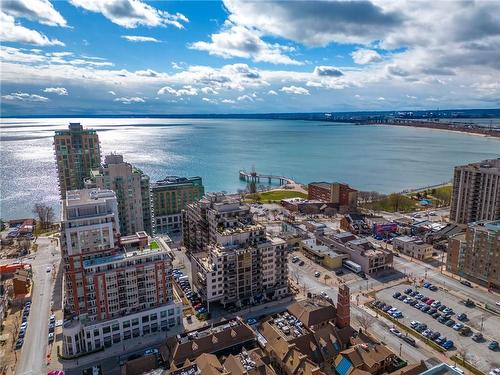 399 Elizabeth Street|Unit #605, Burlington, ON - Outdoor With Body Of Water With View