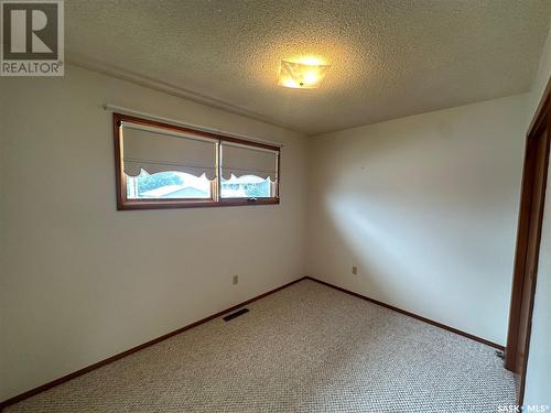 35 Kasper Crescent, Assiniboia, SK - Indoor Photo Showing Other Room