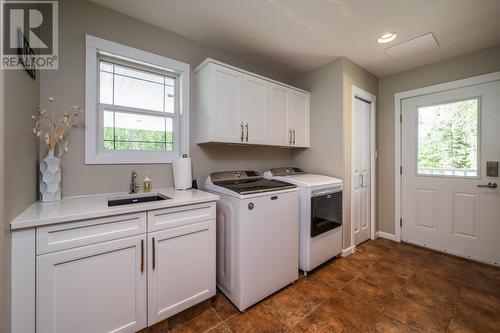 389 Willmann Road, Prince George, BC - Indoor Photo Showing Laundry Room