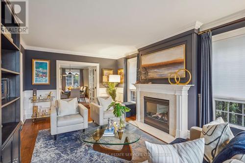 1377 Greeneagle Drive, Oakville, ON - Indoor Photo Showing Living Room With Fireplace