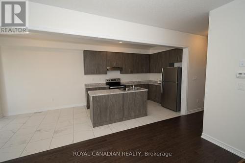 #1 - 166 Deerpath Drive, Guelph, ON - Indoor Photo Showing Kitchen