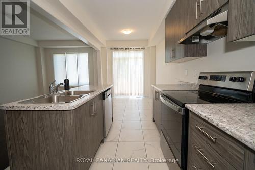 #1 - 166 Deerpath Drive, Guelph, ON - Indoor Photo Showing Kitchen With Double Sink With Upgraded Kitchen