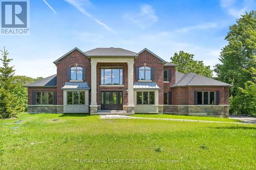 101 Perryman Court, Erin, ON - Outdoor With Facade