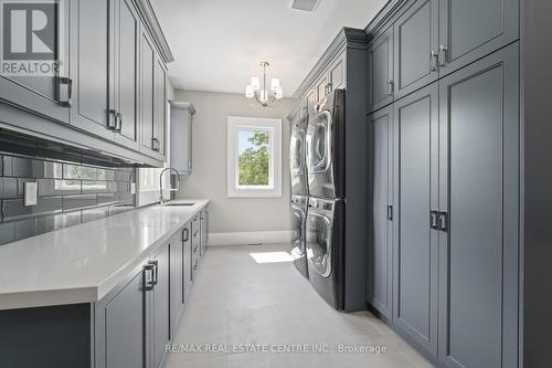 101 Perryman Court, Erin, ON - Indoor Photo Showing Laundry Room