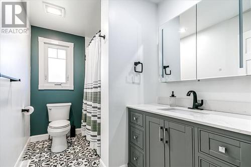 474 Second Avenue, Espanola, ON - Indoor Photo Showing Bathroom