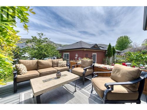 337 Providence Avenue, Kelowna, BC - Outdoor With Deck Patio Veranda With Exterior