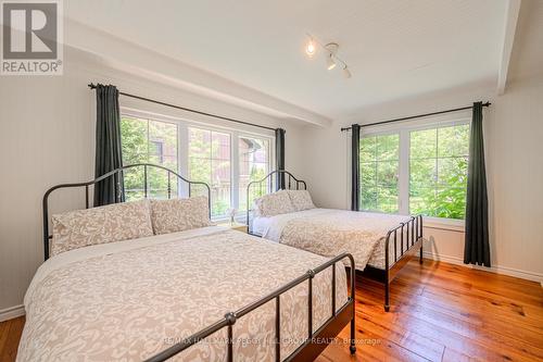 865 Adams Road, Innisfil, ON - Indoor Photo Showing Bedroom