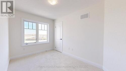 90 Sandhill Crane Drive, Wasaga Beach, ON - Indoor Photo Showing Other Room