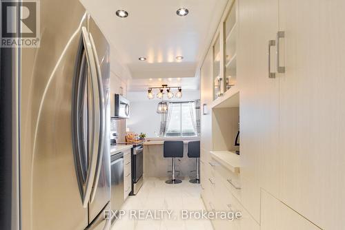 1203 - 3131 Bridletowne Circle, Toronto, ON - Indoor Photo Showing Kitchen