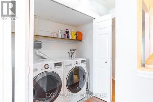 1203 - 3131 Bridletowne Circle, Toronto, ON - Indoor Photo Showing Laundry Room