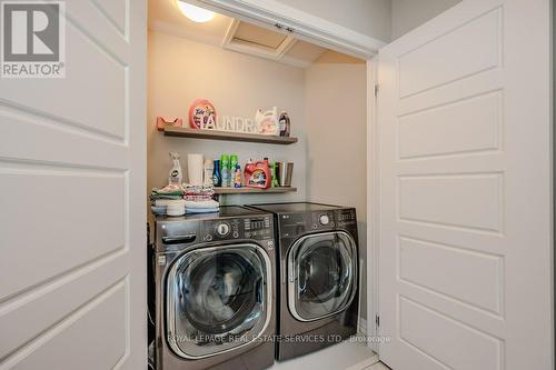 224 Harold Dent Trail, Oakville, ON - Indoor Photo Showing Laundry Room