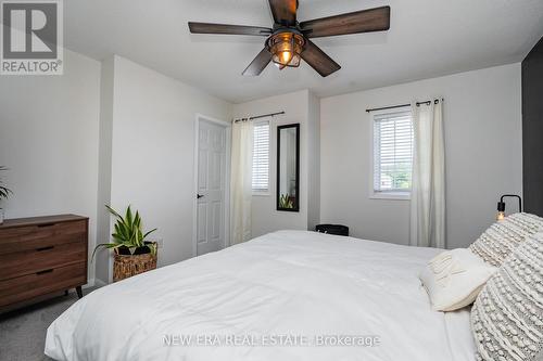 146 Scottsdale Drive, Clarington, ON - Indoor Photo Showing Bedroom