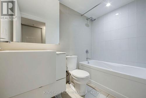 307 - 151 Dan Leckie Way, Toronto, ON - Indoor Photo Showing Bathroom