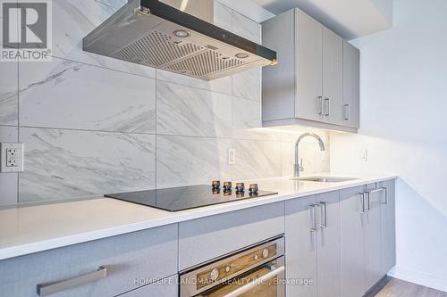 918 - 1028 Mcnicoll Avenue, Toronto, ON - Indoor Photo Showing Kitchen