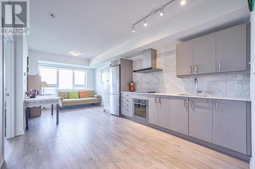 918 - 1028 Mcnicoll Avenue, Toronto, ON - Indoor Photo Showing Kitchen