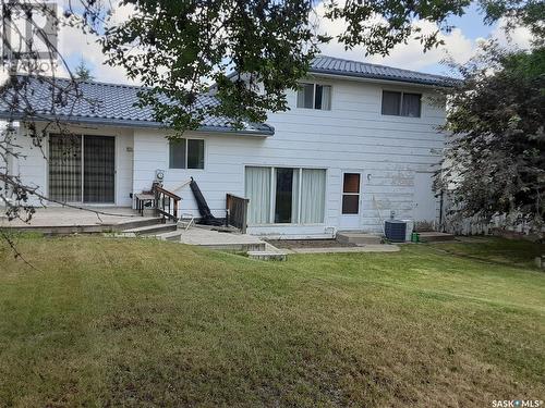 40 Conlin Drive Sw, Swift Current, SK - Outdoor With Deck Patio Veranda