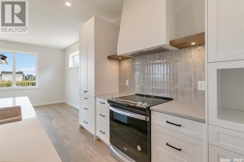 115 Woolf Bend, Saskatoon, SK - Indoor Photo Showing Kitchen