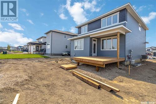 115 Woolf Bend, Saskatoon, SK - Outdoor