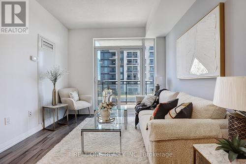 506 - 50 Ann O'Reilly Road, Toronto, ON - Indoor Photo Showing Living Room