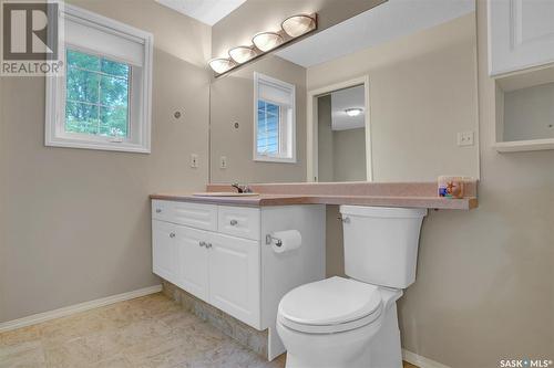 4918 Marigold Drive, Regina, SK - Indoor Photo Showing Bathroom