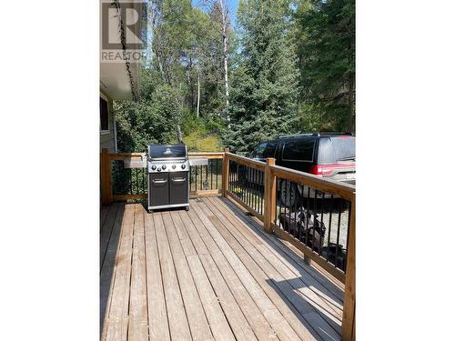 550 Strathmore Avenue, Greenwood, BC - Outdoor With Exterior