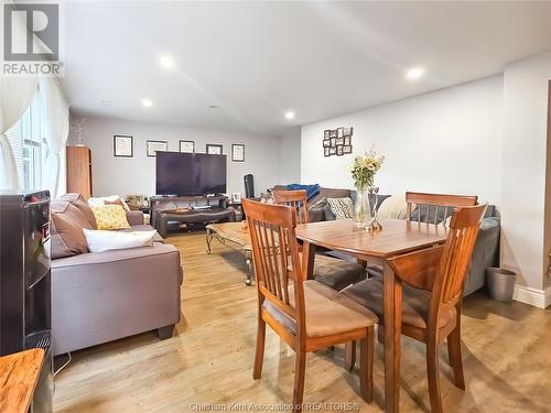 39 Chippewa Drive, Chatham, ON - Indoor Photo Showing Dining Room