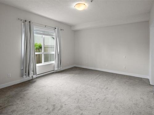 119-2710 Jacklin Rd, Langford, BC - Indoor Photo Showing Bathroom