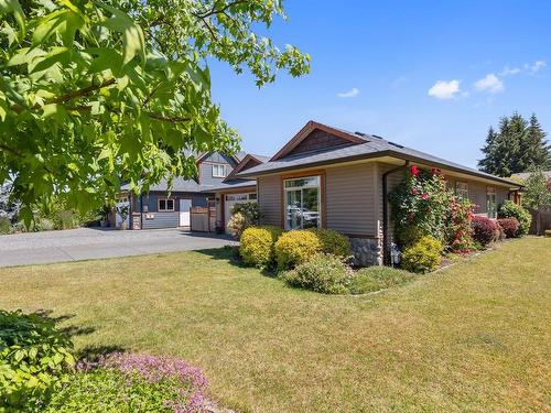 508 Spitfire Dr, Comox, BC 