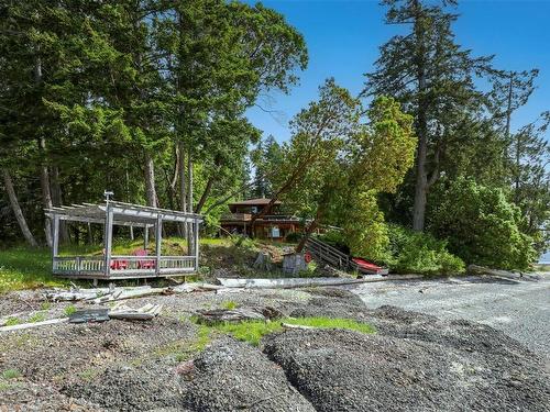 7161 Komas Rd, Denman Island, BC 